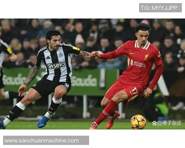 英超积分中游大乱斗，5-9名同18分